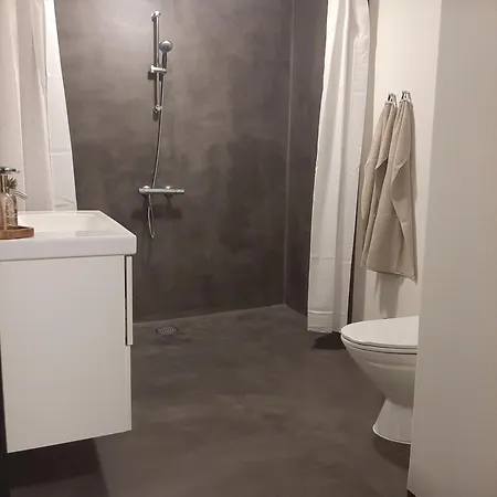 Mini-lejlighed Med Kokken - Delt Bad Og Toilet Med Nabolejlighed Asperup