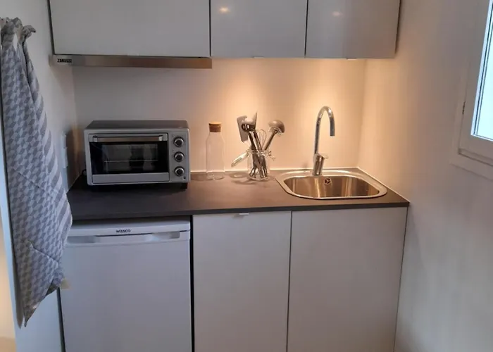 Apartmán Mini-lejlighed Med Kokken - Delt Bad Og Toilet Med Nabolejlighed *